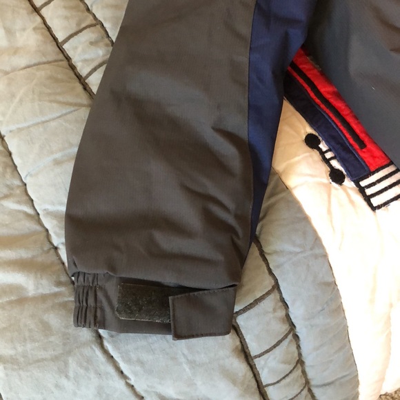 Mountain Warehouse ski jacket size 3-4 toddler - Picture 5 of 7